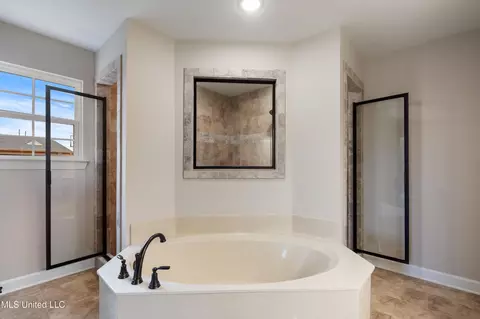 6504 Carmel Pt, Walls, MS 38680 photo 11