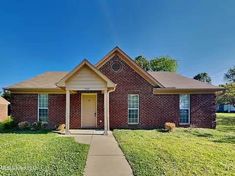 1748 Dorchester Dr, Southaven, MS 38671