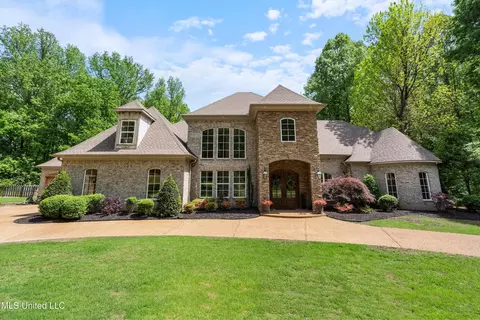 5543 Austin Rd, Lake Cormorant, MS 38641