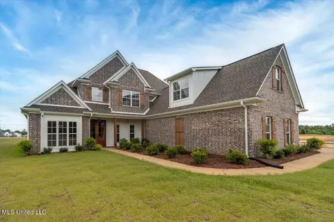 Exterior - 1748 Baisley Dr, Nesbit, MS 38651 photo 3 of 6