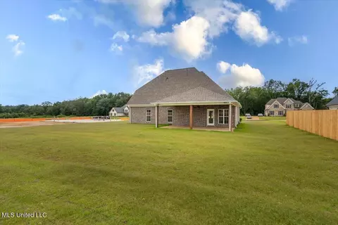 Exterior - 1748 Baisley Dr, Nesbit, MS 38651 photo 5 of 6