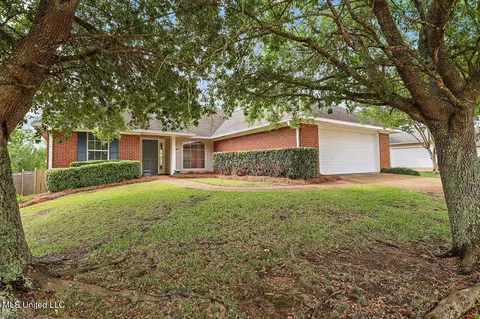 407 Patrick Farms Dr, Pearl, MS 39208
