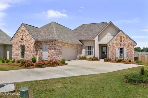 212 Ashbury Cv, Canton, MS 39046 photo 1