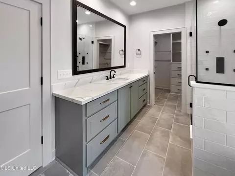 Bath - 538 Stump Ridge Rd, Brandon, MS 39047 photo 8 of 12