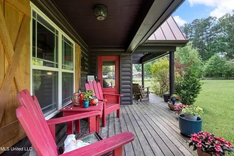 1624 Gill Rd, Nesbit, MS 38651 photo 4