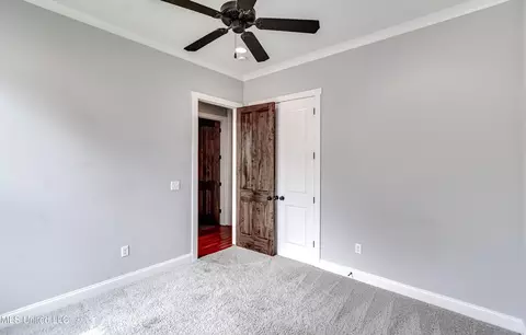 Bedroom - 233 Arbor Trl, Brandon, MS 39047 photo 5 of 5