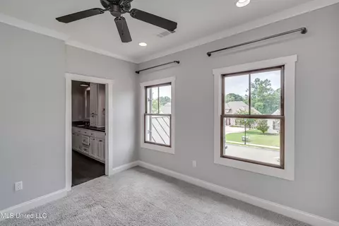 Bedroom - 233 Arbor Trl, Brandon, MS 39047 photo 2 of 5