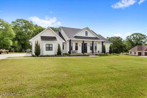 109 Sweetgrass, Lucedale, MS 39452