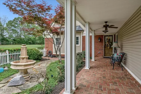 7300 Davidson Rd, Olive Branch, MS 38654 photo 5