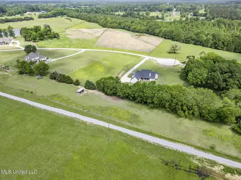 177 Russell Rd, Flora, MS 39071 photo 10