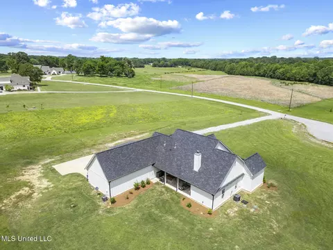 177 Russell Rd, Flora, MS 39071 photo 9