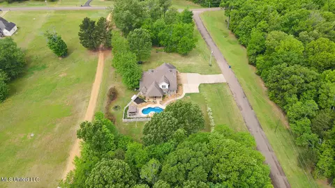 View/Area - 7401 Michael Dr, Hernando, MS 38632 photo 2 of 2