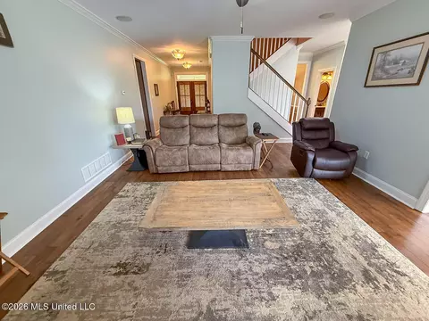 Living - 7401 Michael Dr, Hernando, MS 38632 photo 1 of 4