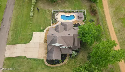 Other - 7401 Michael Dr, Hernando, MS 38632 photo 1 of 18