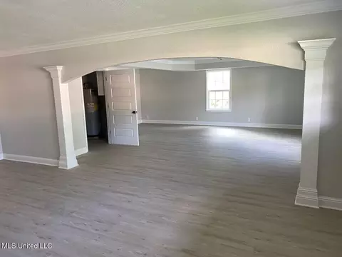 4919 Belfair Ct, Moss Point, MS 39563 photo 2