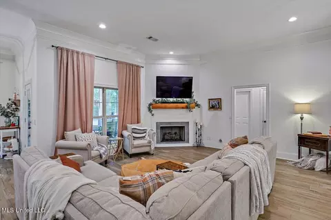 Living - 112 Tara Dr, Flora, MS 39071 photo 3 of 3