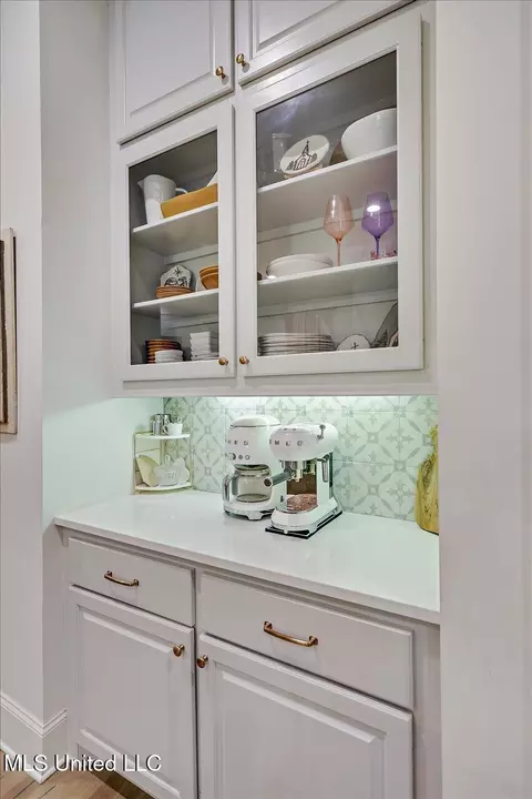 Kitchen - 112 Tara Dr, Flora, MS 39071 photo 4 of 4
