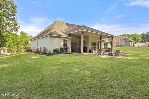 Exterior - 112 Tara Dr, Flora, MS 39071 photo 7 of 10