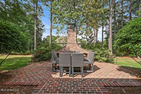 Exterior - 112 Fenwick Cir, Madison, MS 39110 photo 9 of 13