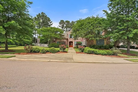 Exterior - 112 Fenwick Cir, Madison, MS 39110 photo 2 of 13