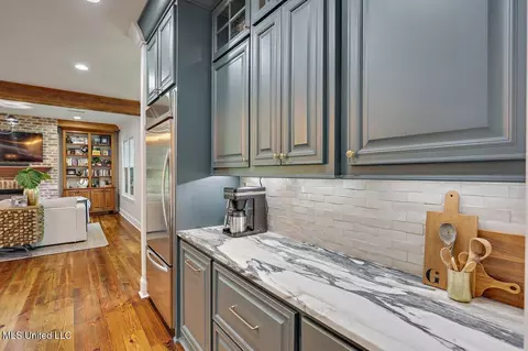 Kitchen - 112 Fenwick Cir, Madison, MS 39110 photo 5 of 9