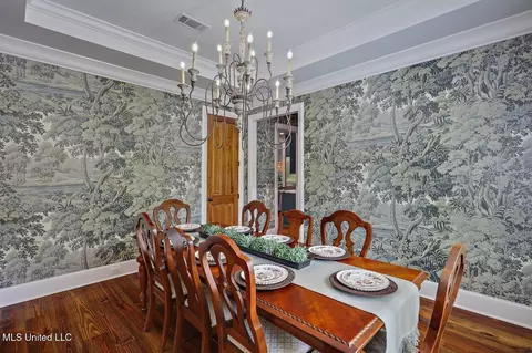 Dining - 112 Fenwick Cir, Madison, MS 39110 photo 4 of 4