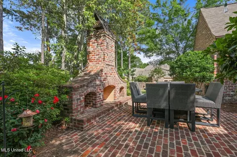 Exterior - 112 Fenwick Cir, Madison, MS 39110 photo 10 of 13