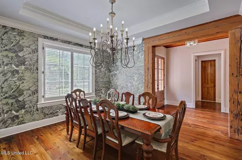 Dining - 112 Fenwick Cir, Madison, MS 39110 photo 3 of 4
