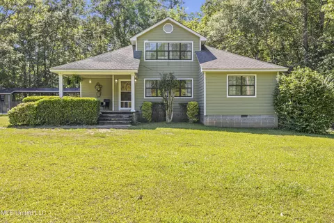 16441 E Adams Rd, Saucier, MS 39574