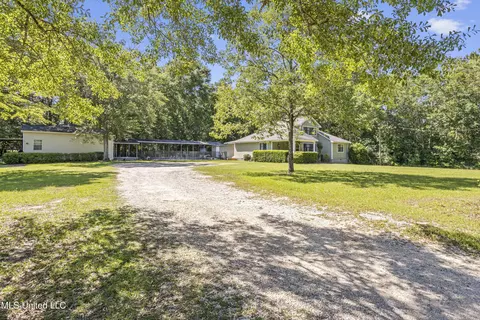 16441 E Adams Rd, Saucier, MS 39574 photo 4