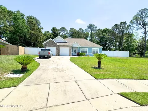 1800 E Amar, Gautier, MS 39553