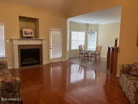 1215 S Augusta Dr, Hernando, MS 38632 photo 13