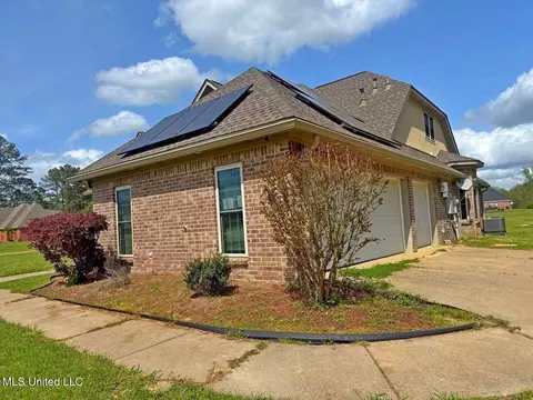 Exterior - 236 Levon Owens Dr, Terry, MS 39170 photo 3 of 5