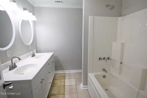 Bath - 150 Shepard Cir # A, Lucedale, MS 39452 photo 1 of 4