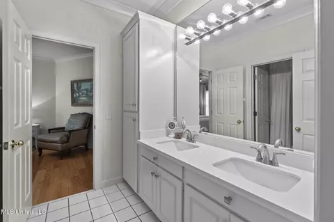 Bath - 511 Pine Hill Pl, Flowood, MS 39232 photo 8 of 9