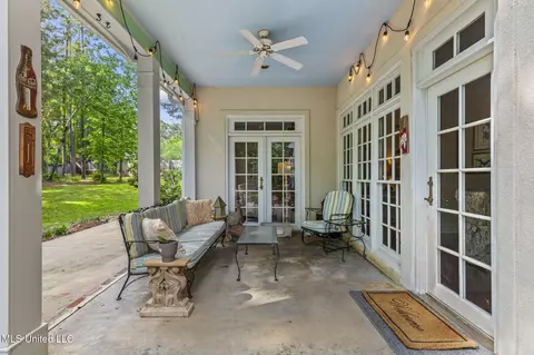 Exterior - 511 Pine Hill Pl, Flowood, MS 39232 photo 4 of 13