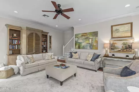 Living - 511 Pine Hill Pl, Flowood, MS 39232 photo 3 of 4