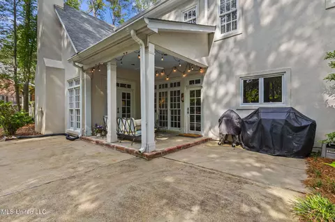 Exterior - 511 Pine Hill Pl, Flowood, MS 39232 photo 6 of 13