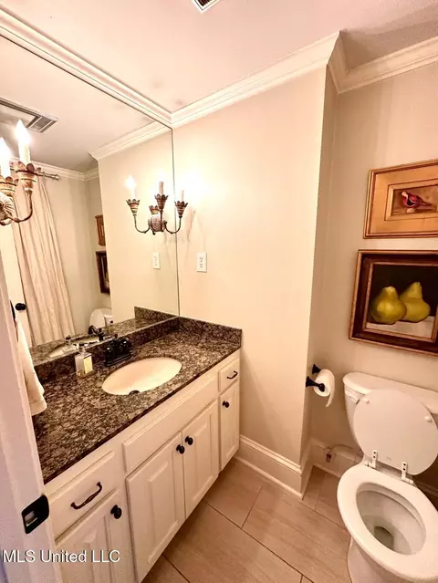 210 Brae Burn Dr, Jackson, MS 39211 photo 15