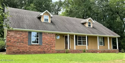 1942 Perry Rd, Grenada, MS 38901 photo 3