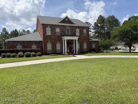 1208 Dr Campbell Dr, Wiggins, MS 39577