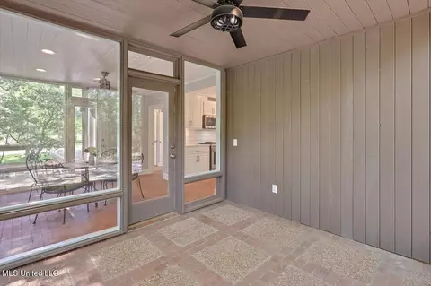 Exterior - 1844 Eastover Dr, Jackson, MS 39211 photo 6 of 12