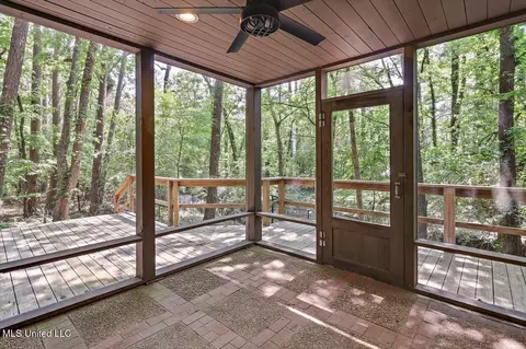 Exterior - 1844 Eastover Dr, Jackson, MS 39211 photo 5 of 12