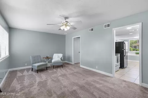 147 Lakebend Cir, Brandon, MS 39042 photo 6