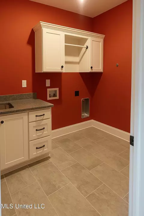 4638 S Balterson Loop, Olive Branch, MS 38654 photo 12