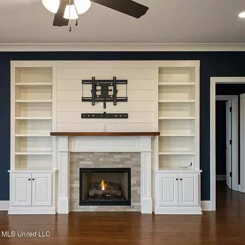4638 S Balterson Loop, Olive Branch, MS 38654 photo 4