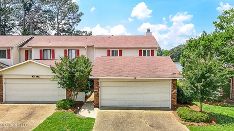 424 Lakebend Pl, Brandon, MS 39042