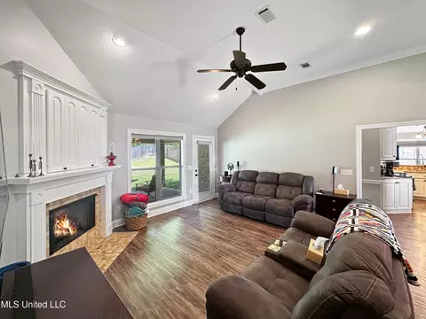 175 Copper Ridge Ln, Florence, MS 39073 photo 5
