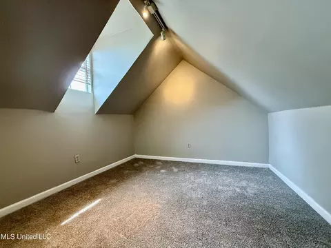 Bedroom - 265 Greensview Dr, Brandon, MS 39047 photo 1 of 3