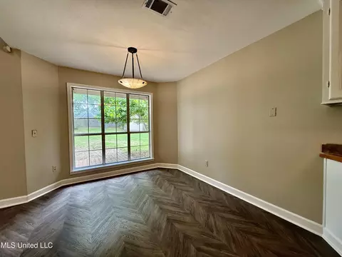 Other - 265 Greensview Dr, Brandon, MS 39047 photo 2 of 10